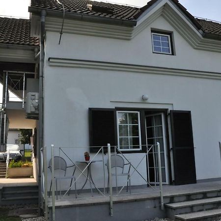 Vas Lipa 7 -30 Lägenhet Podčetrtek Exteriör bild