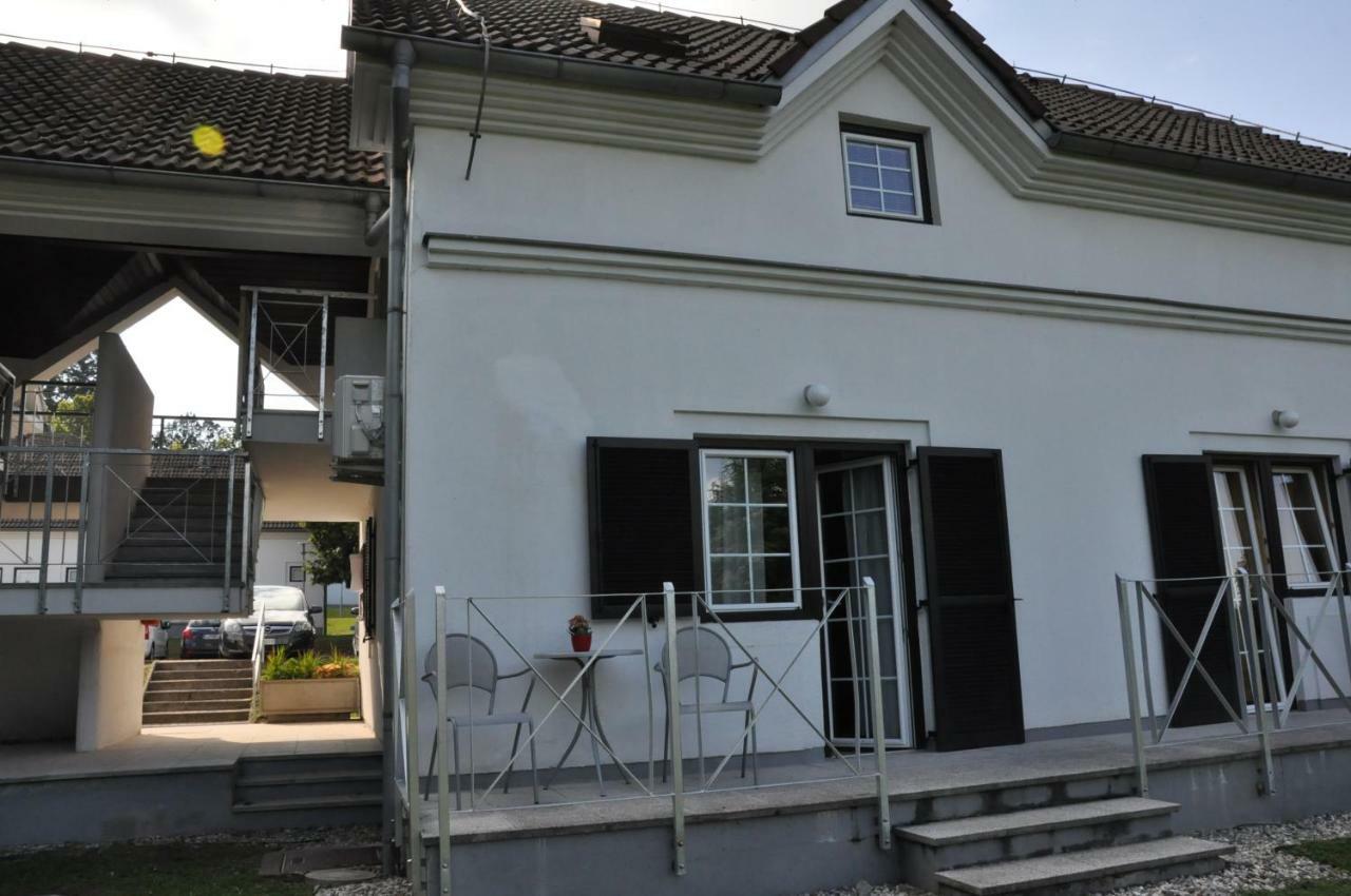 Vas Lipa 7 -30 Lägenhet Podčetrtek Exteriör bild