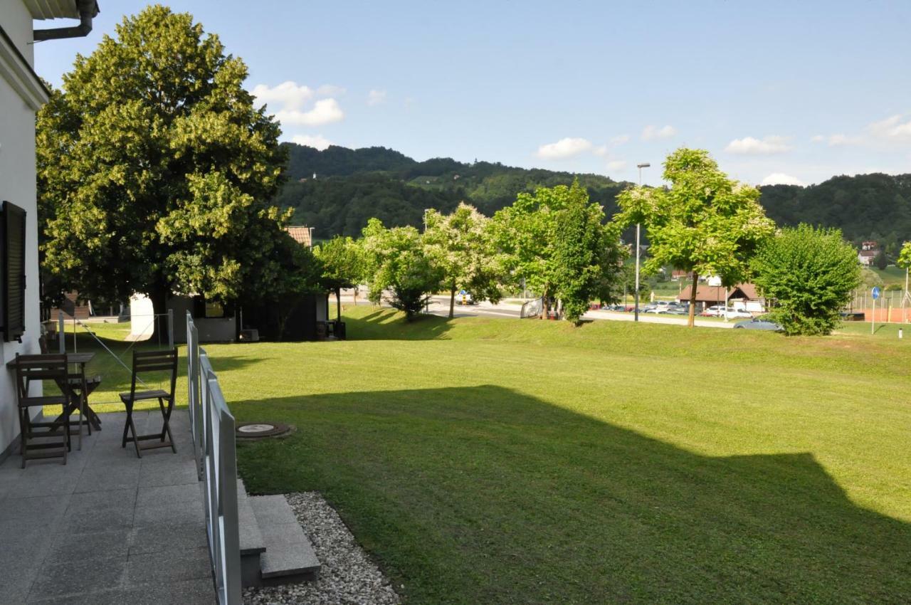 Vas Lipa 7 -30 Lägenhet Podčetrtek Exteriör bild